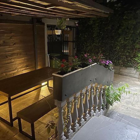 Town Hostel Печ Екстер'єр фото
