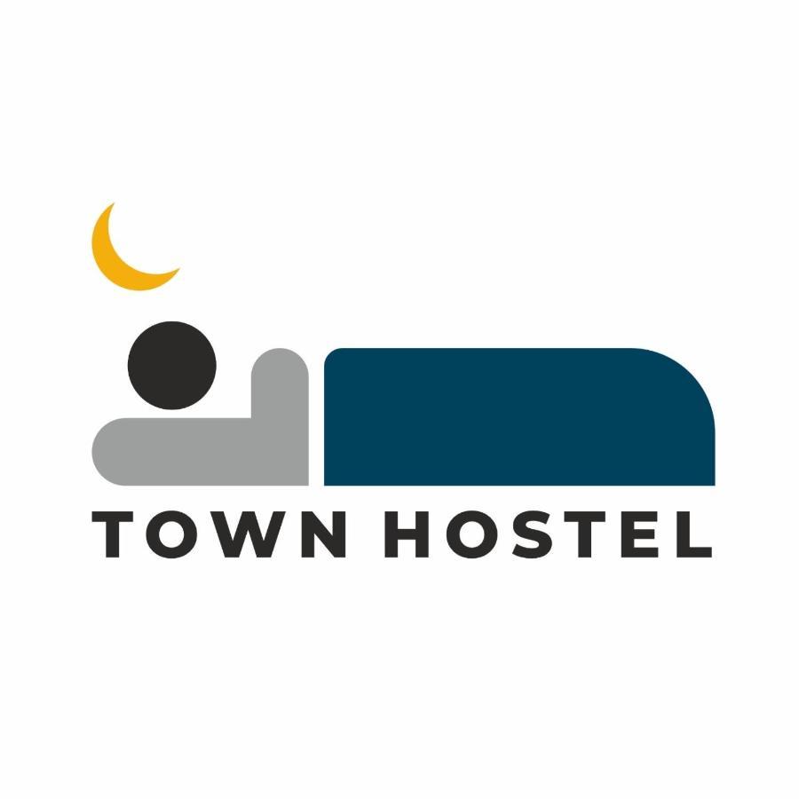Town Hostel Печ Екстер'єр фото